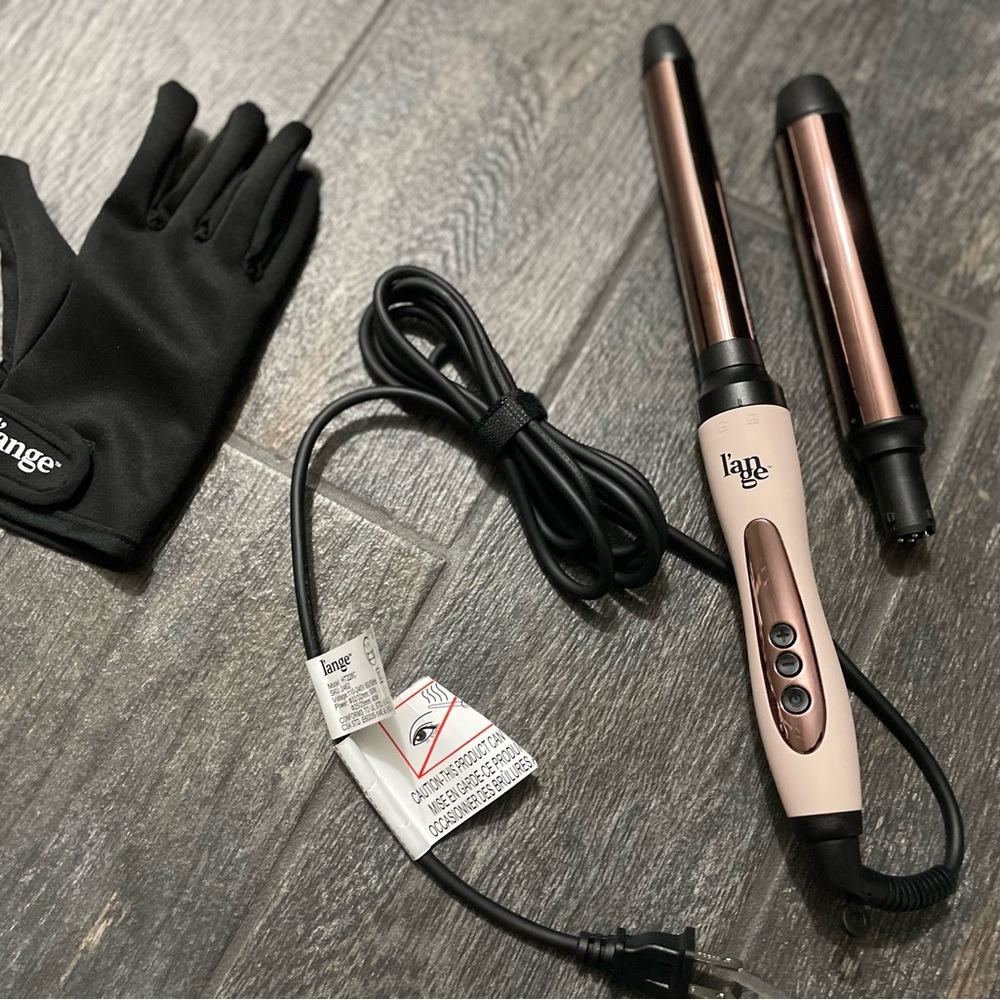 Lange curling iron new never used